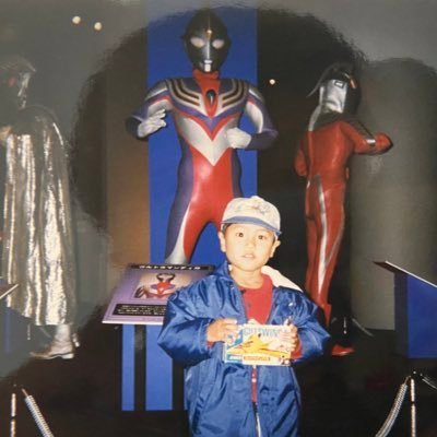 アイコンは子供の僕です🤣ウルトラマンティガから始まり、ウルトラマンをこよなく愛してます🌏1995年世代！ティガの他にネクサス、メビウス、ゼロ、X、トリガーが特に大好きです！！