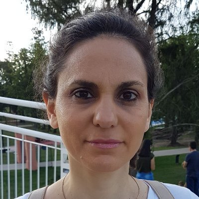 Sworn Translator of English and English teacher. https://t.co/38r4ngVWne