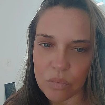 VniaBrbaraMora2's profile picture. @VÂNIA BÁRBARA