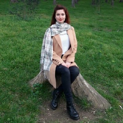 SerifeOzcakmak's profile picture. 