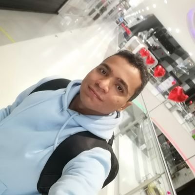 Ingeniero civil 🚧
... Intenta no ocupar tu vida en odiar y tener miedo...
#SigámonosLosBuenos