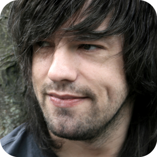 Graphic Designer, Artist, Digital Sculpture, Luv my Rock and Metal! Massive Films Fan and I'm a Huge Gamer!