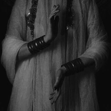 maggotridden's profile picture. quote bot for @maggotsack! mostly dragon age 🐛