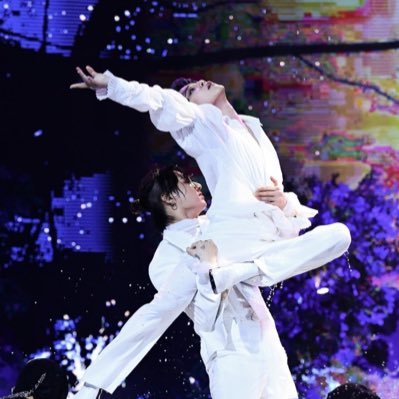 JiKooksHeartu_'s profile picture. 28.❤️‍🔥 She/Her 🖤🤍OT7.💛💜Jikook Supremacy💎♋️