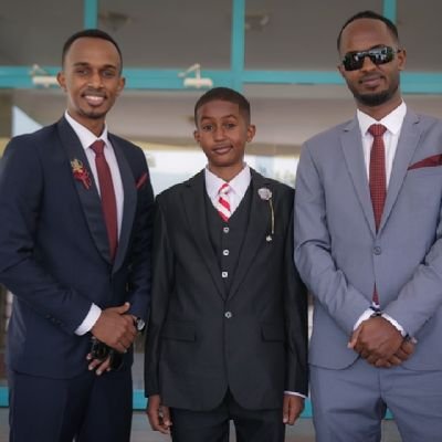 Hussein83077166's profile picture. 