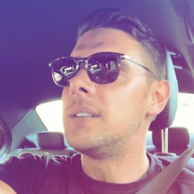 32 - London 🏴 Arsenal F.C. Season Ticket Holder 🔴⚪️