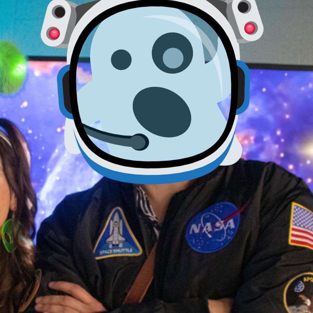 CadetSpooky's profile picture. Last spotted live-tweeting the #CCIC2021 searching for @SparklyAlien_