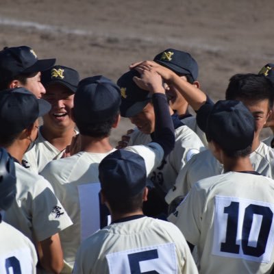 2年生9人（内マネ1人）1年生13人（内マネ1人）⚾️合計22人で日々練習に取り組んでます