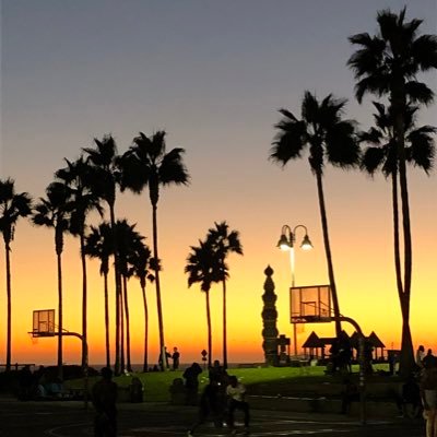 yungrednose's profile picture. 