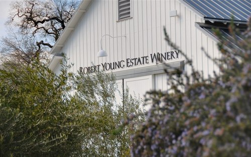 Our family winery allows us to produce premier wines that reflect our commitment to the land and quality, and will be our legacy to future generations.