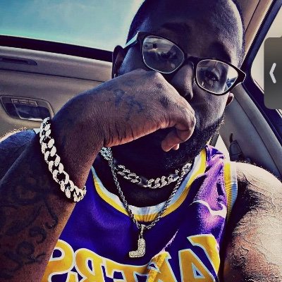 Ima music artist & business owner. Ima father of 1. Everything I Do Is For Londyn. Click Link In Bio!