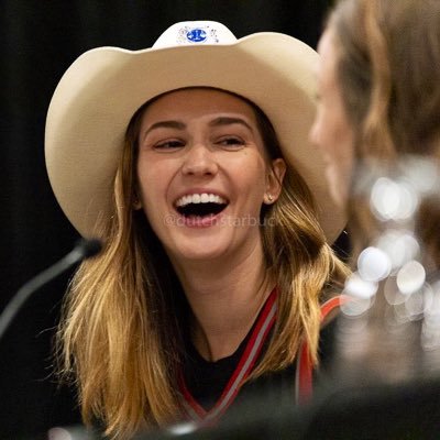 We're making a documentary celebrating #Earpers, sharing their amazing stories and more!  Also Follow @TheyGoWeGoDoc
#WynonnaEarp