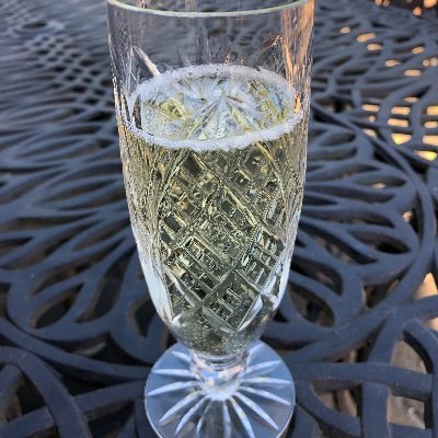 JESD22384601's profile picture. Wife, Mum of 2 ballsy girls. Volunteer. Intolerant, impatient, direct. Views my own. Living the length & width of my best life in the countryside.