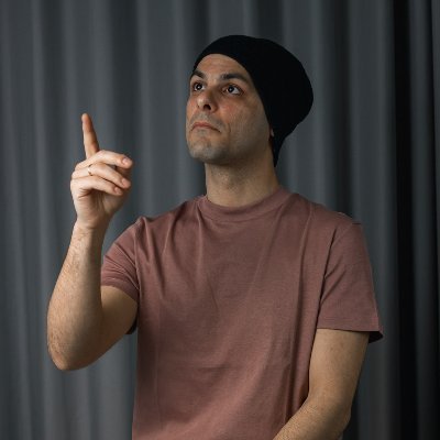 Avid marketer. Creating unique stories with words, stills and movies.