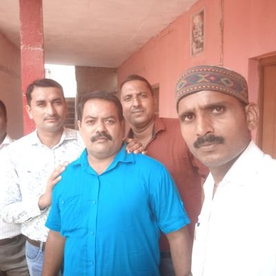 sanjaypandeey's profile picture. Teacher | Nationalist | Proud to be indian | Nation First | Views r personal | Born in the mother land of National Poet Sanehi Ji |