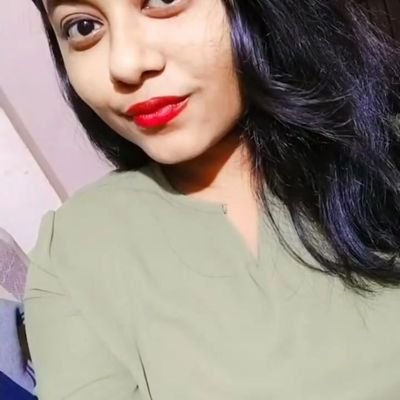 simple girl ❤️
Engineer hoon bhagwan nahi 😌
Keep calm and follow me 😉 NO DM❌