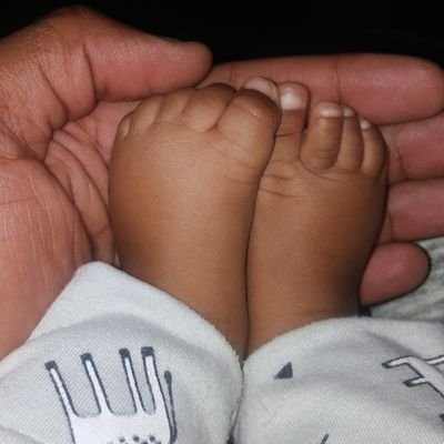 IamZindos's profile picture. If it ain't about LOVE just throw it in the🗑