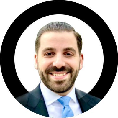 🧬 MedTech Executive #Genetics #DigitalHealth #PrecisionMedicine ⛹️♂️ NYC sports fan @Yankees @NYKnicks @Giants 💼 Global BD @Deciphex