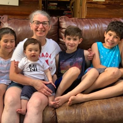 LuisaWilson67's profile picture. Mom,Nonnative,Registered Nurse