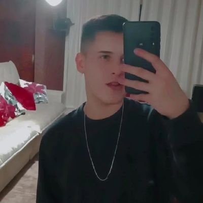 Luan__Romanek's profile picture. a fds