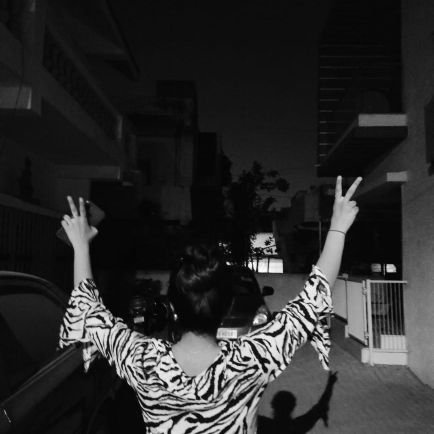 AM_nidhi06's profile picture. 