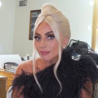 l.ookingforwonderlⱯnd (@herapplause) 's Twitter Profile
