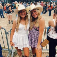 Lainee Roberts (@lainee_roberts) 's Twitter Profile Photo