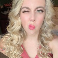 Courtney (@discourt) 's Twitter Profile