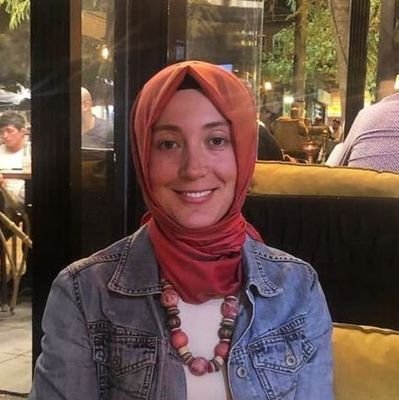 Ak Parti İstanbul İl Başkan Yardımcısı
Manisa - İstanbul