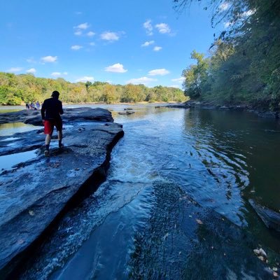 broochacho's profile picture. ⠀⠀⠀⠀⠀⠀ Φ aspire to inspire. 🇸🇻 🇺🇸