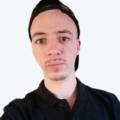 Full-Stack Web Developer. Mobile Apps Developer. UI/UX Designer 👌. DevOps. Privacy Advocate. 25 yo. GraphQL + React + Native = ♥️