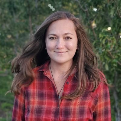 Assistant Professor of Horticulture studying pear and sweet cherry at the OSU Mid-Columbia Agricultural Research and Extension Center.