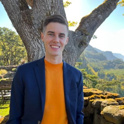 lou_was's profile picture. Resident @BMCSurgery | @DrexelMedicine 2020 | @JohnsHopkins 2016 | He/Him | 🏳️‍🌈