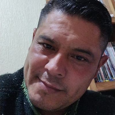 vouyerista, por convicción y por el placer de admirar y amar la desnudez y belleza de las mujeres😘😍🤘✌