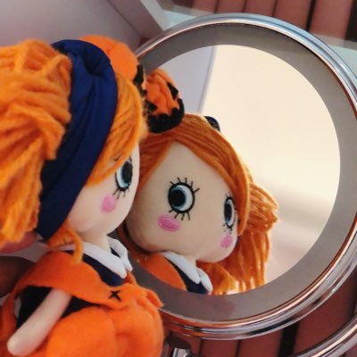 HzvDORrhcgu4Bqd's profile picture. 可愛いは正義　物作りが好きで、最近はもっぱらイーマリーちゃんの服とレジン遊びに夢中です
