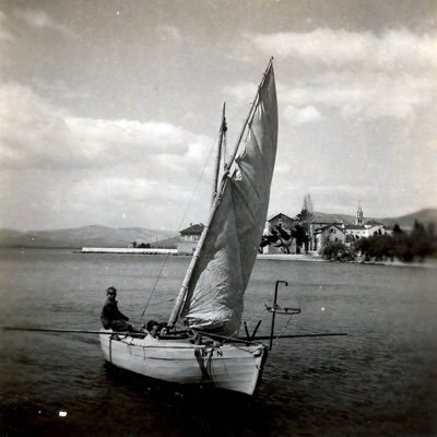 FelipeMuellerr's profile picture. Smooth Sailing On The Water