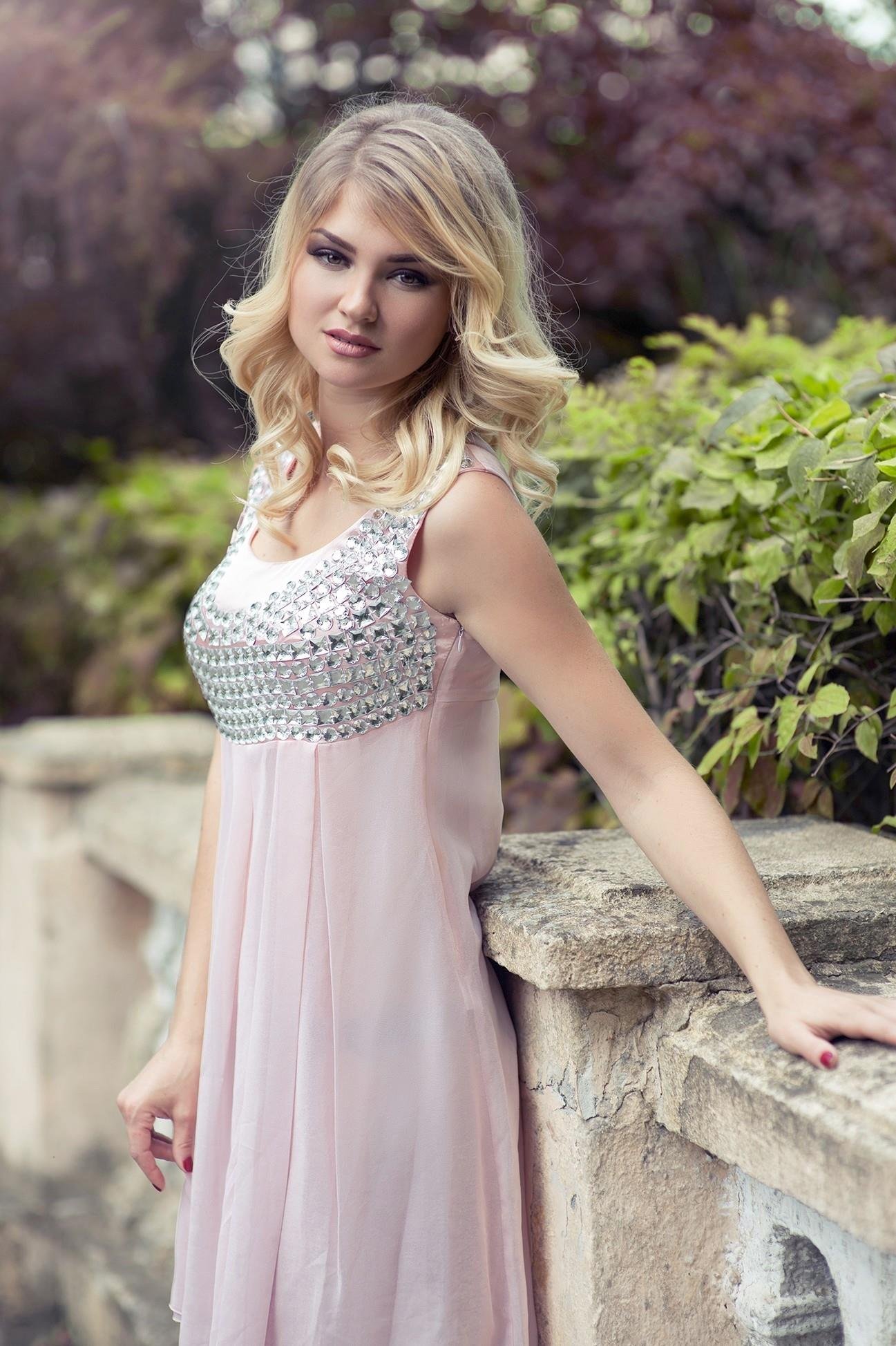 Lindsey91320347's profile picture. 💟! I'm Lindsеy 😈! Rаtе mу boоbs from О to 1O, pleasе!🧡 https://t.co/LrY73p6eWs