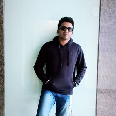 @eNGinEeR,....frEAkY...cuRiouS ... cHilL.... Sports Fanatic!... LuVMyFamily&Frndz NotADayWithoutMUZIK..dAtA nErD👨💻📈📊..😎🕴✌