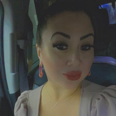 veronicalee953's profile picture. Grateful ❤️ Thankful 🙏 Blessed 😌