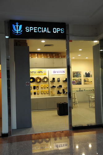 Specialist shop/Military