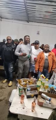 motsoeneng112's profile picture. 