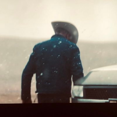 Valero77406899's profile picture. 