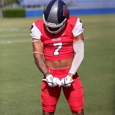 OfficialTBell7's profile picture. Linebacker at Southwestern Assemblies of God University 🟣⚫️ A.A. 🎓GPA:3.3 🗣 6”1 210 LBS #JUCOProduct #SIPBOYZ