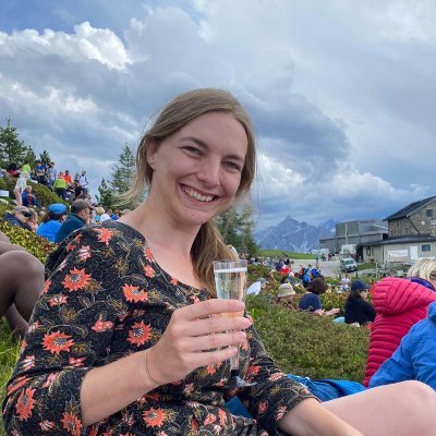 Physicist, baker, and wine-appreciator. ESQ fellow at the University of Innsbruck working with trapped ions for quantum computing.
Offline for a while.