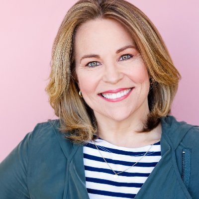 TraceyMStephens's profile picture. AEA, SAG-AFTRA Actor. Political comedian for 20yrs! Lover of Boiled Peanuts & Astrology!