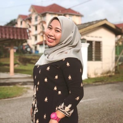 rozieana_'s profile picture. | IG : Rozie_roziana | Clinic Assistant at MGC | As Wife Muhamad Nazrul Nassir |