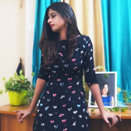 Accidental Poet, Media Professional, Opinionated...
Insta - @PoojaSachdeva_Poet

YouTuber
https://t.co/qTxZUoadQi