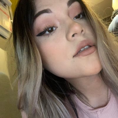 dvf188's profile picture. INS:https://t.co/OlIGPMvlMT  SNAP: @dvf188