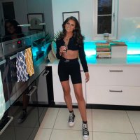Erin Robertson (@erinrobertson_) 's Twitter Profile