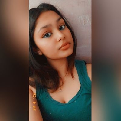 PoorviRewalia's profile picture. 23
Delhite